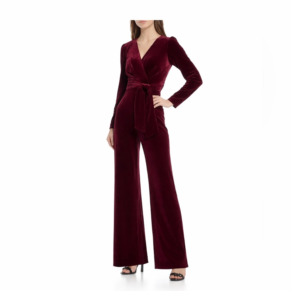 Antonio Melanie Velvet Jumpsuit Size 8 Burgandy Red Wide Leg Belted Holiday NYE